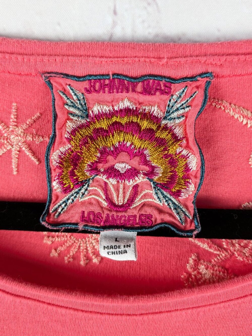Johnny Was Coral Embroidered Stargazing Tee L - Picture 6 of 10